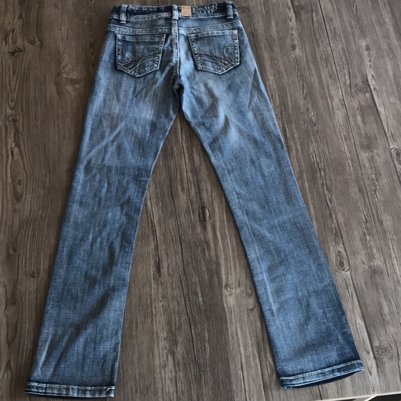 Becky B jeans. Fit: Eva: straight leg, size 26 waist. - Picture 5 of 5